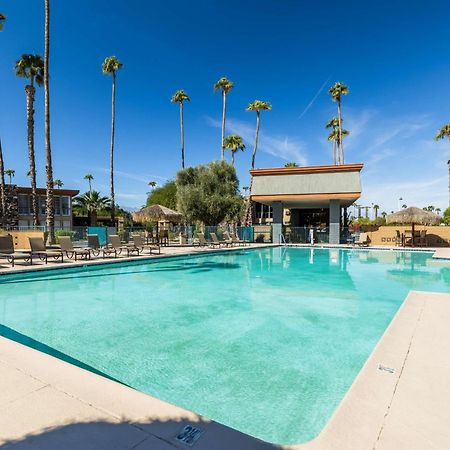 Best Western Date Tree Hotel Indio Εξωτερικό φωτογραφία