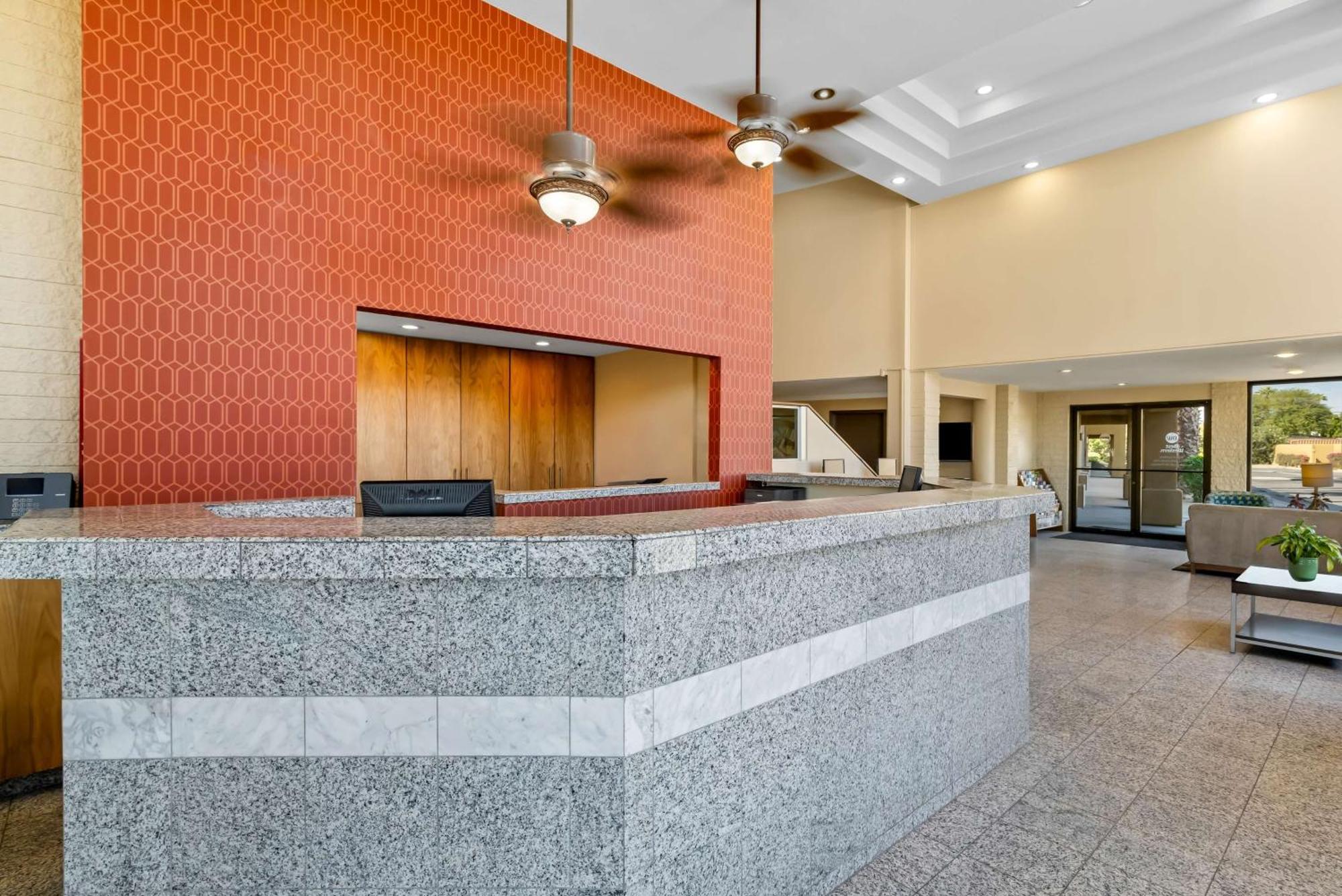 Best Western Date Tree Hotel Indio Εξωτερικό φωτογραφία